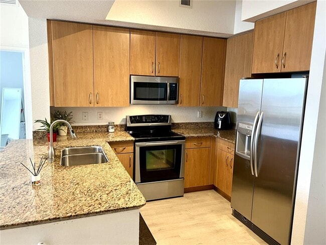 Building Photo - 1830 Radius Dr Rental