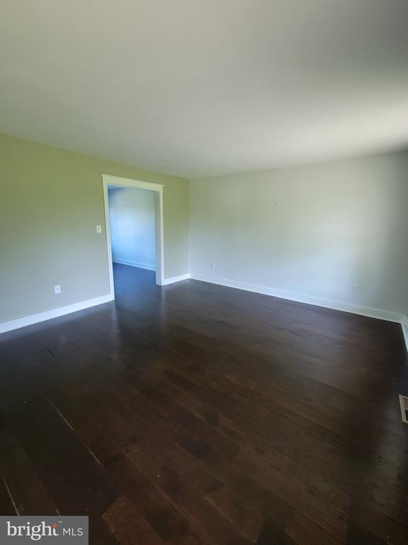 328 Township Line Rd