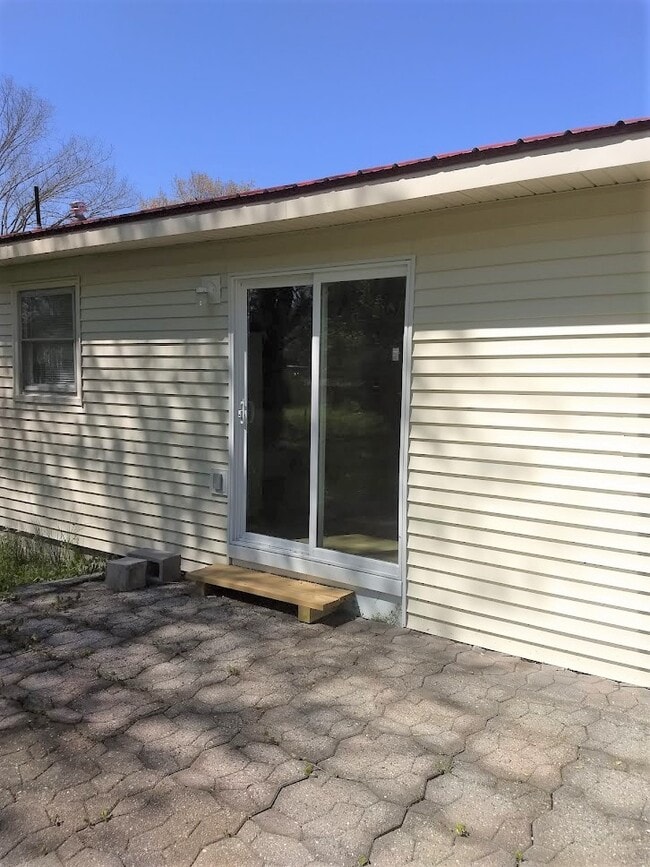 Photo - 137 Prentice St