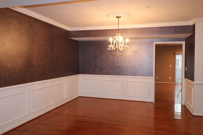 Photo - 4635 Battenburg Ln