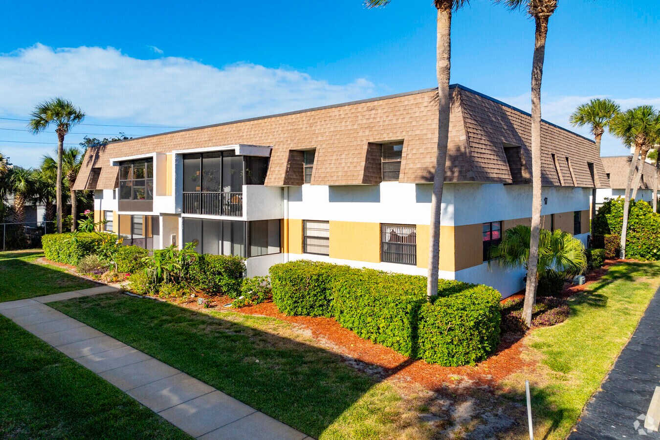 2700 N Highway A1A Indialantic, FL 32903 - Palm Colony Club