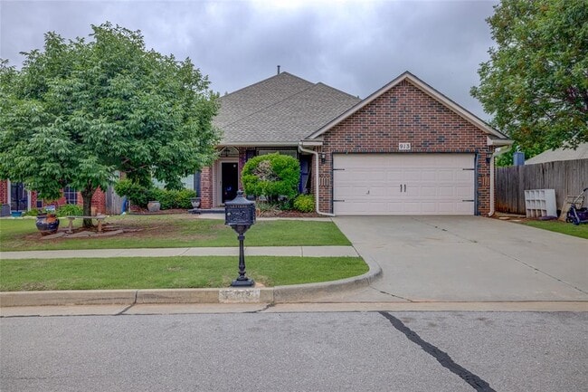 Photo - 913 Elm Creek Dr