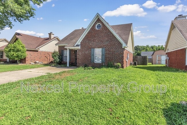 Photo - 2932 Churchwell Dr