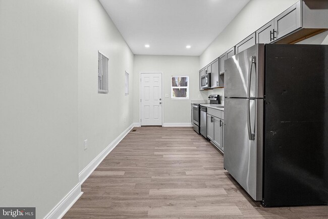 3 bedrooms, 3.5 bathrooms