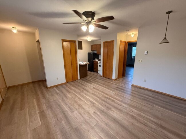 Photo - Cozy 1 Bedroom, 1 Bathroom Walking Distanc... Unit A221-20