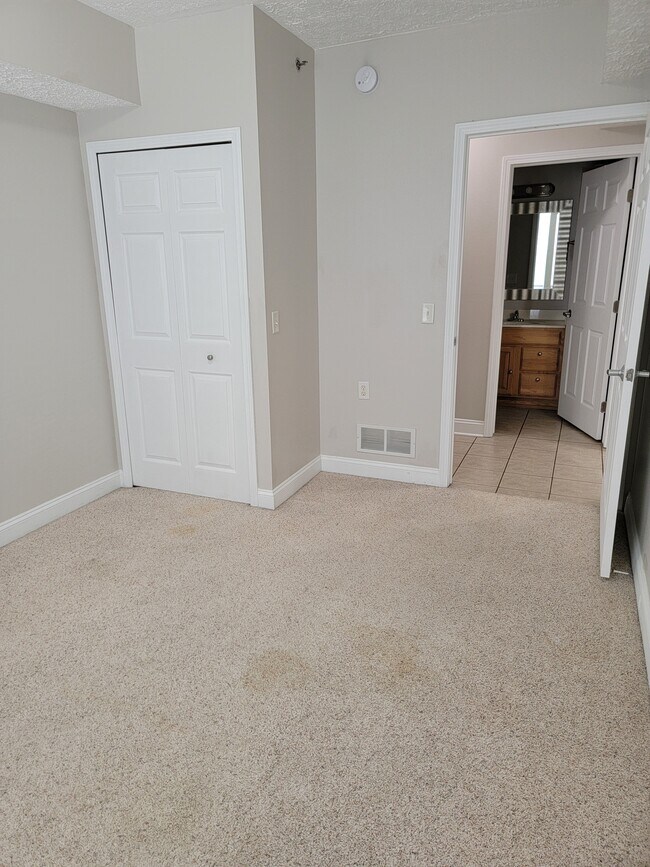 3738 Riverbed Ln SE Condo Unit 9 Condo for Rent in Caledonia, MI