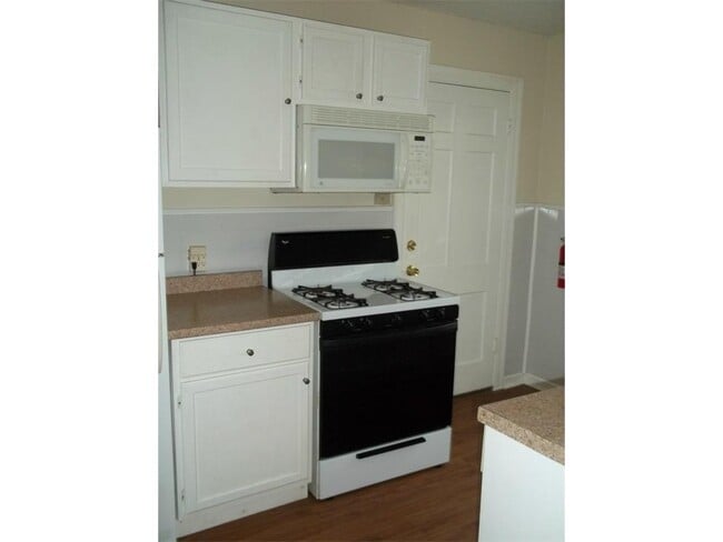 Photo - 2511 Enfield Rd Unit A