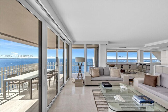 Photo - 2 Grove Isle Dr Unit B1801