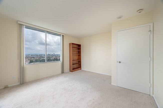 Photo - 2160 Century Park E Unit 1002