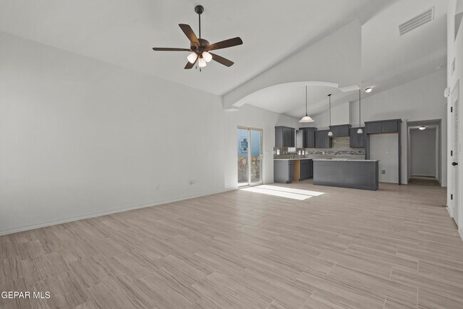 Photo - 13853 Summer Story Ave