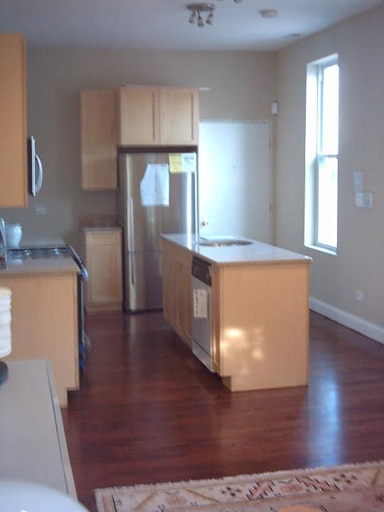 Photo - 1821 N Hermitage Ave