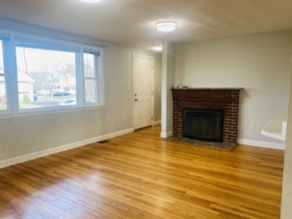 11 Selwyn Rd
