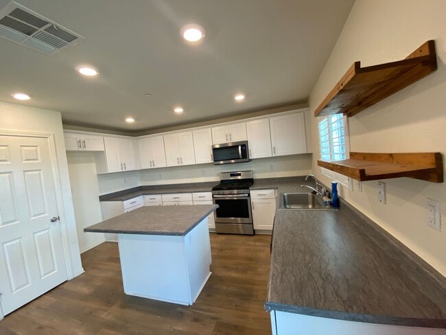 Photo - Beautiful Home in Perris