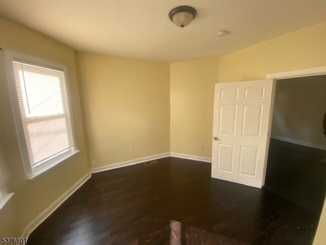 Photo - 14 Fern Ave