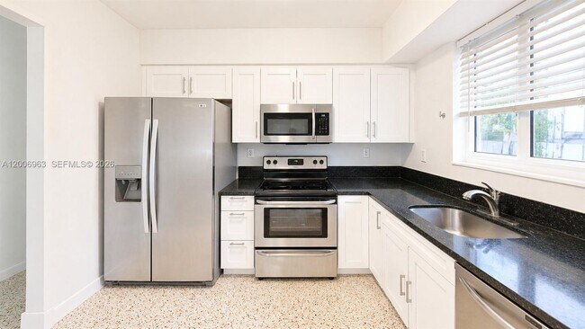 Photo - 3630 Percival Ave