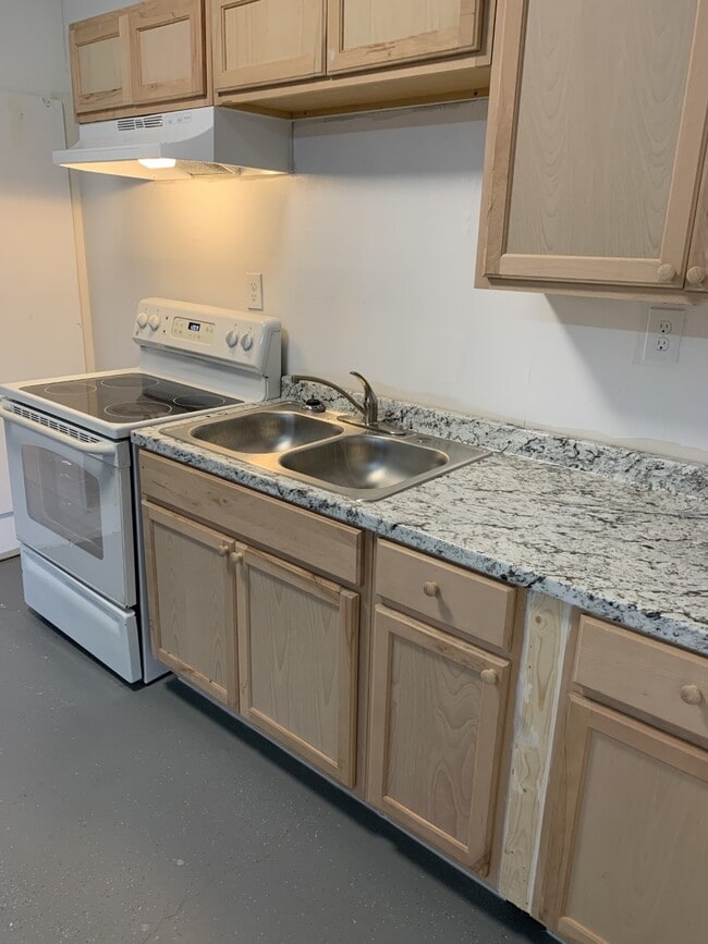 Photo - 538 Glenvale Dr