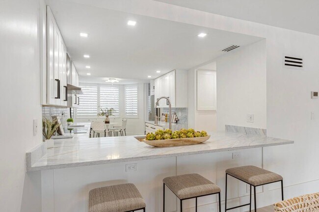 Photo - 1800 S Ocean Dr Unit 109