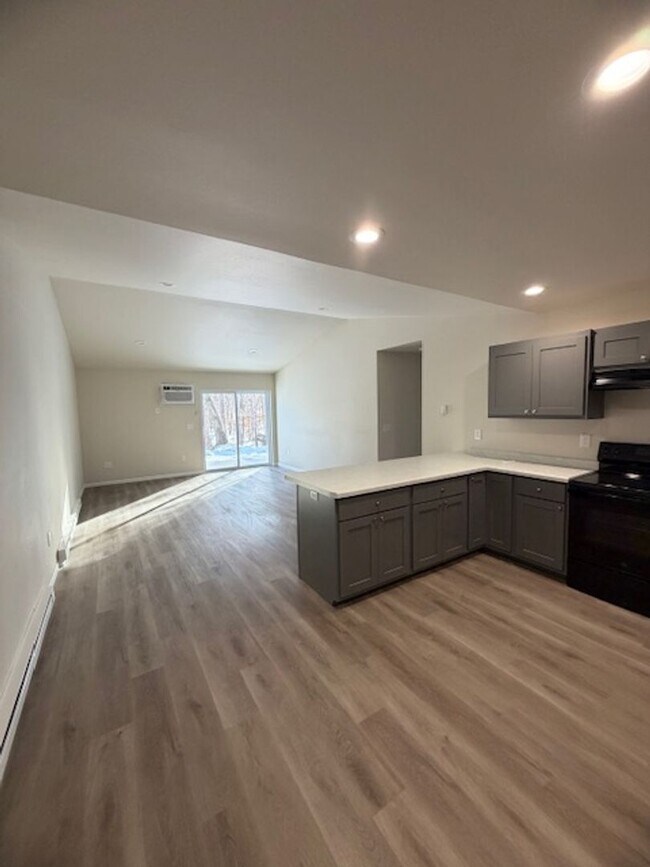 Photo - 3 Bedroom Duplex