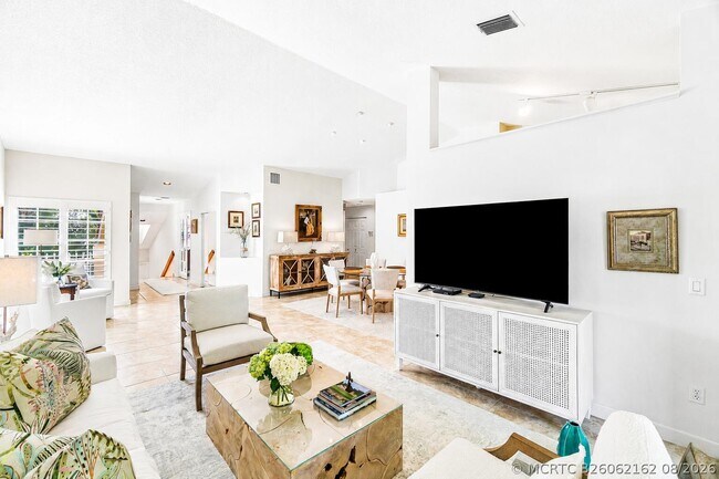 Photo - 17061 Emile St Unit 5