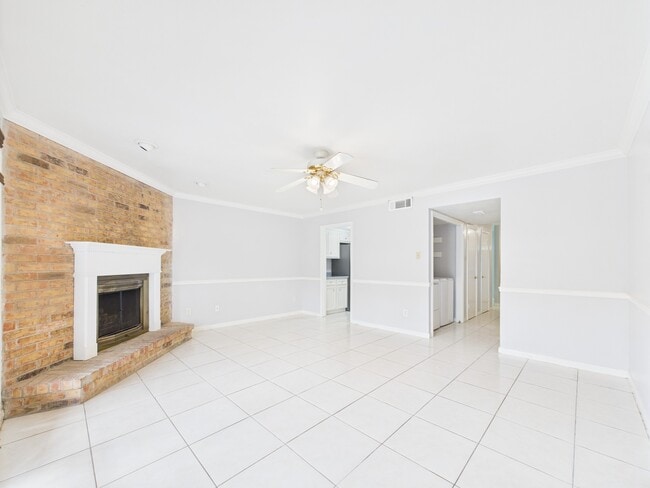 Photo - 9409 Fondren Rd