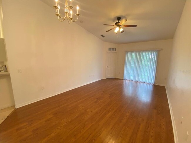 Photo - 2810 Club Cortile Cir Unit B