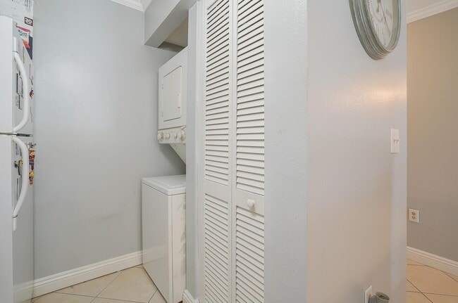 Photo - 4855 Via Palm Lks Unit 902