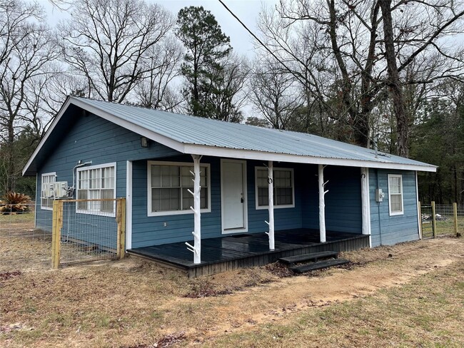 Photo - 111 Cronin Rd