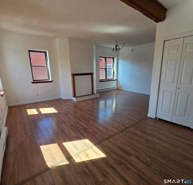 Photo - 52 Atwood St Unit 3B