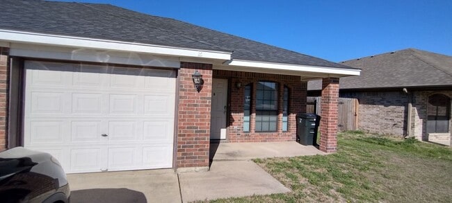 Building Photo - 3707 Dustin Ct Rental