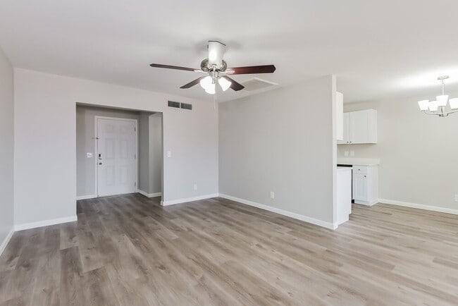 Photo - 6761 E Fayette St