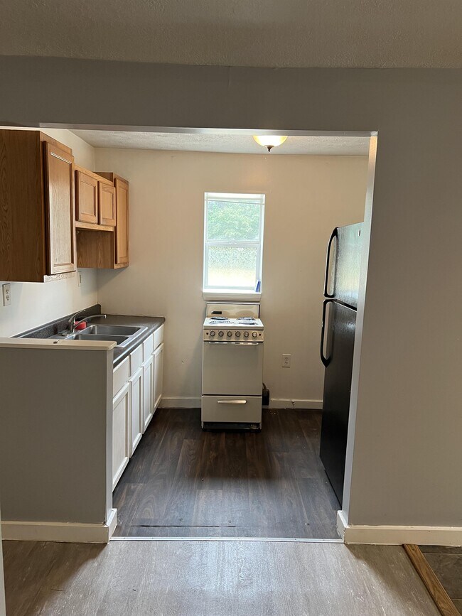 Photo - 6190 Whitehall Rd