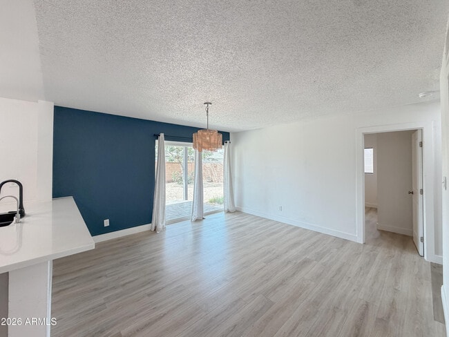 Photo - 1015 E Concorda Dr