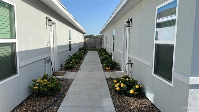 Photo - 5 Redbud Ln Unidad 4