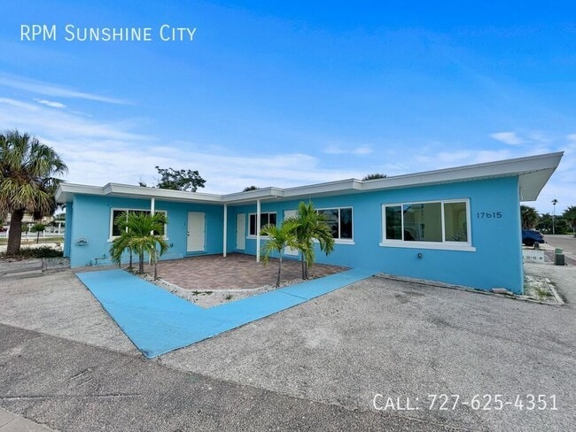 Building Photo - 17615 Lee Ave Unit C