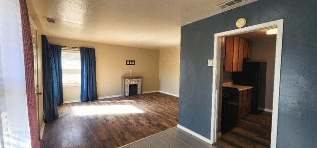 Photo - Charming 2 Bedroom 1 Bath Home in Vallejo Ready to Lease!