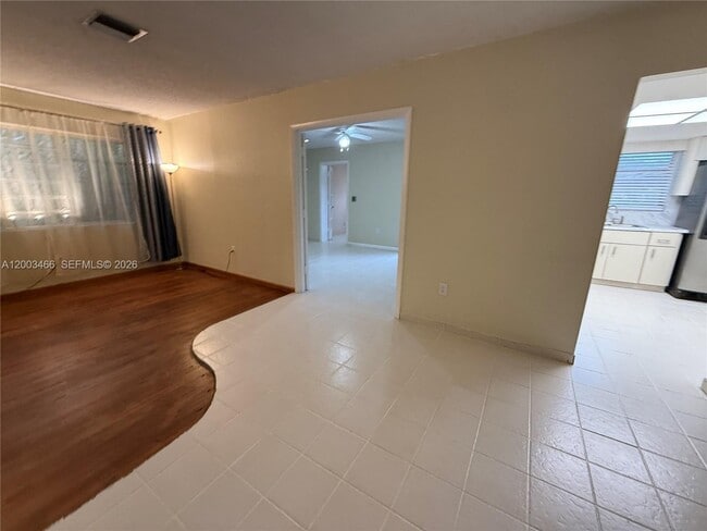 Photo - 1556 San Benito Ave
