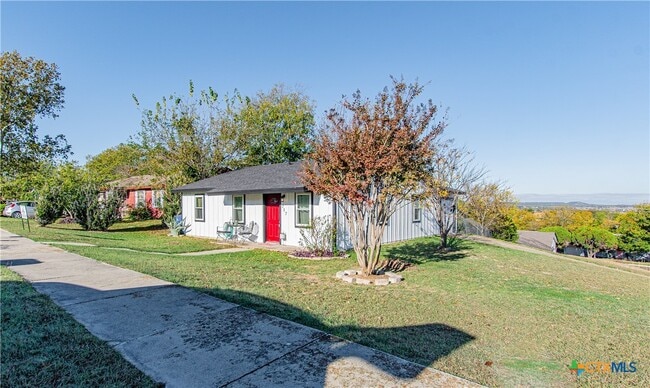 Photo - 717 N 19th St