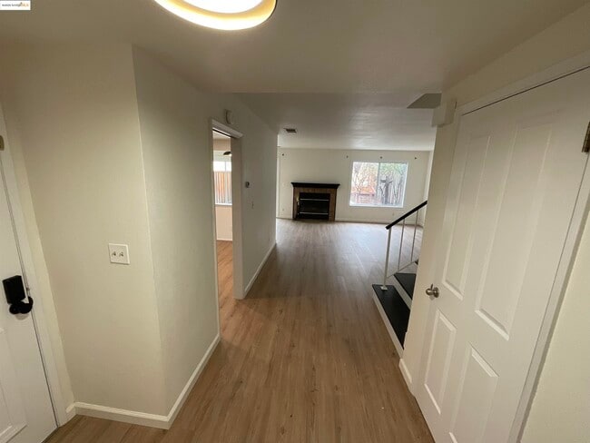 Photo - 131 Pelican Loop