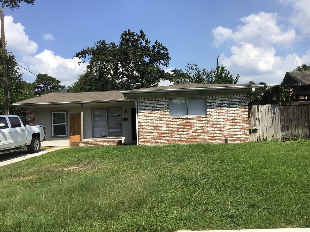 Photo - 234 Overbluff St House
