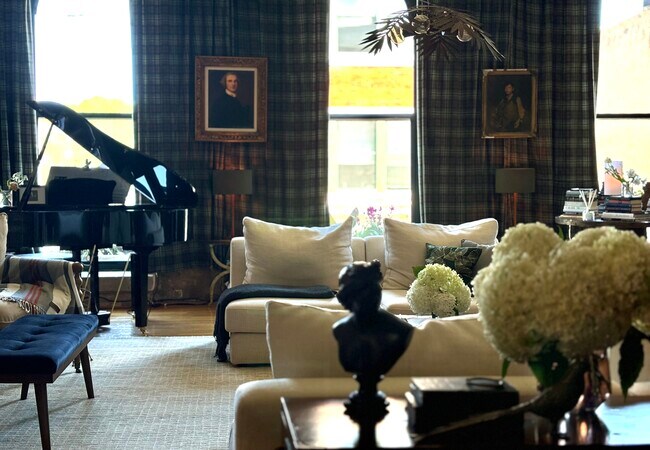 Photo - 1470 N Milwaukee Ave Unit 2