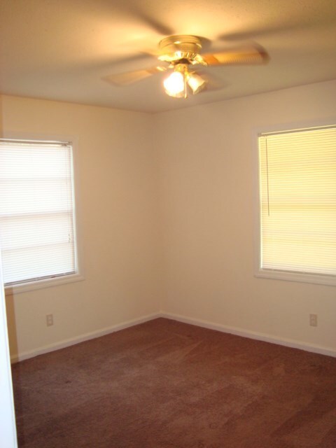 Photo - Nice Three Bedroom and One Bath Home Avail...