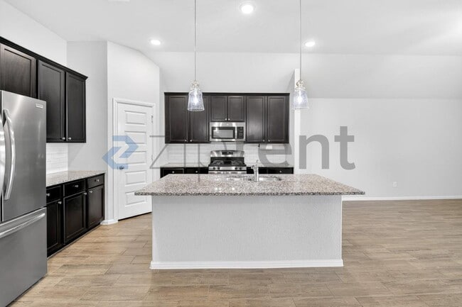 Photo - 2608 Rambling Rd