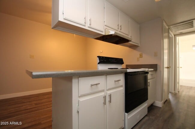 Photo - 3004 E Waltann Ln Unit 6