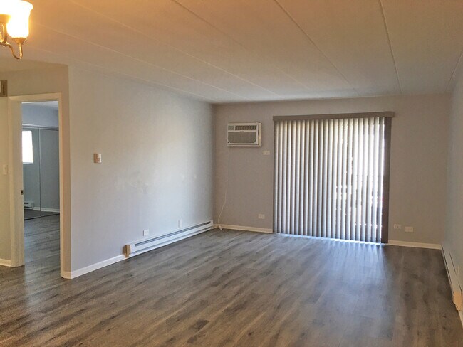 Photo - 115 Marengo Ave Unidad 204