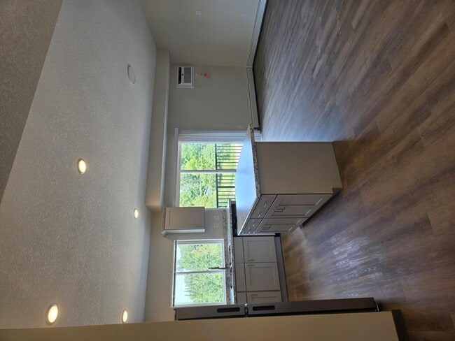 Photo - Bunker Hills Apartments