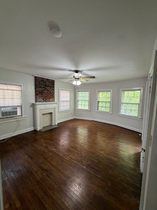 2048 Iuka Ave Unit D