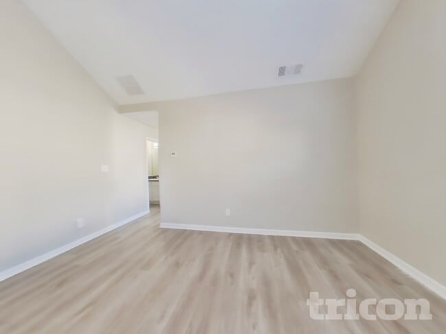 Photo - 7057 Fruitwood Ct