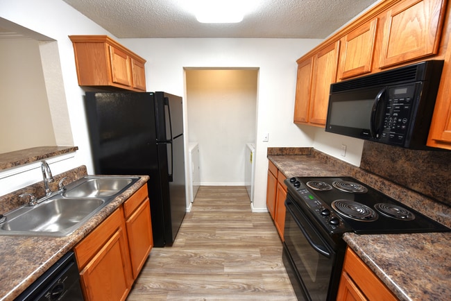 CrownRidge Apartments