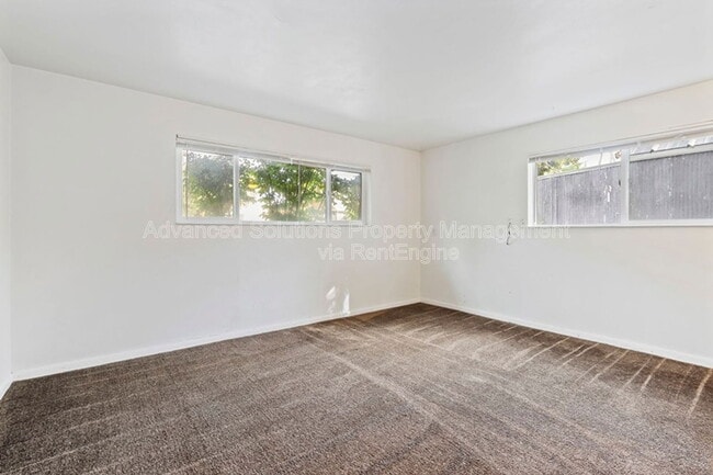 Photo - 370 E Sherman Ave Unidad 4