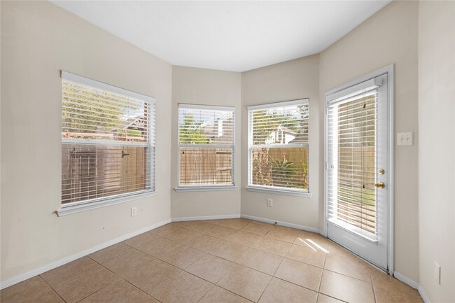 Building Photo - 1111 Blue Leaf Dr